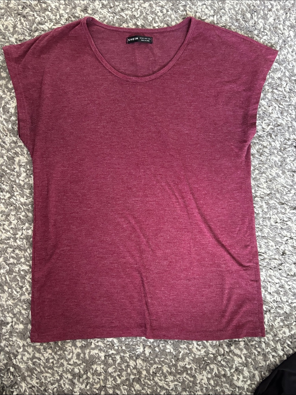 SHEIN Burgundy Short Sleeve Tee